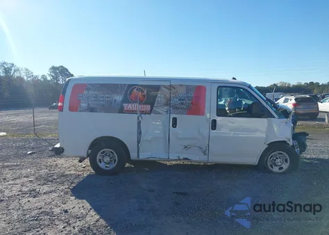 2021 Chevrolet Express Cargo Rwd 2500 Regular Wheelbase Wt from USA, damaged, VIN 1GCWGAFP7M1303261